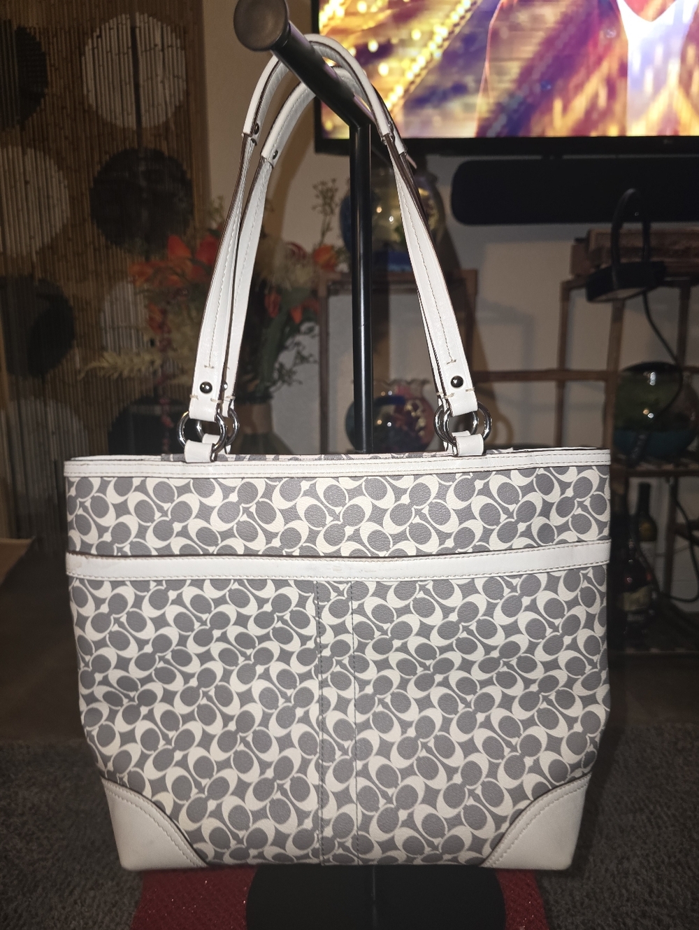 Coach Signature Tote in Gray, White & Pink - Picture 3 of 16